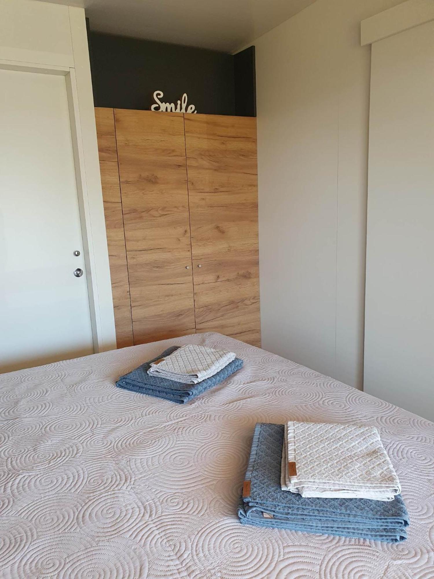 Mobile Homes Karlo & Dino PUY Rom bilde